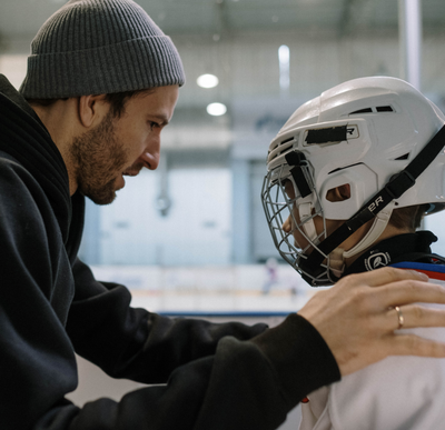 How Youth Hockey Players Benefit from Focused Training